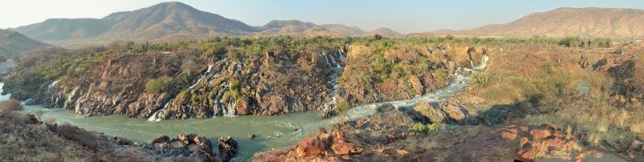 https://pixabay.com/de/photos/wasserfall-epupa-namibia-angola-1634070/