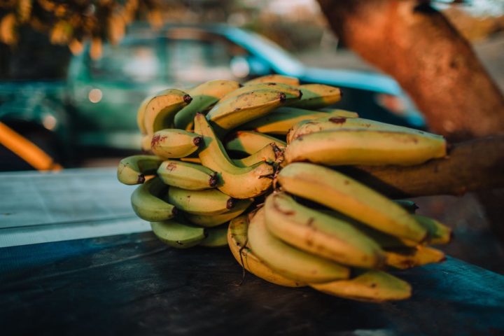 https://www.pexels.com/photo/banana-fruit-close-up-photography-1607192/