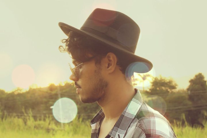 https://www.pexels.com/photo/man-wearing-black-hat-and-sunglasses-1083985/