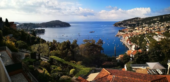 https://pixabay.com/de/illustrations/meer-k%C3%BCste-bucht-villefranche-4155735/