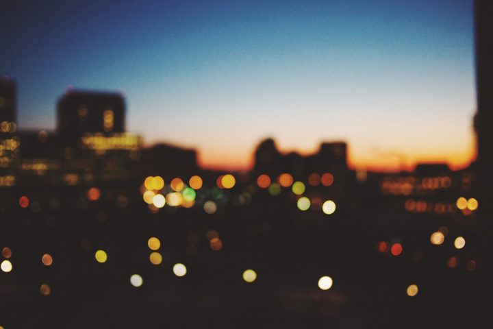 https://www.pexels.com/photo/bokeh-night-lights-city-9044/