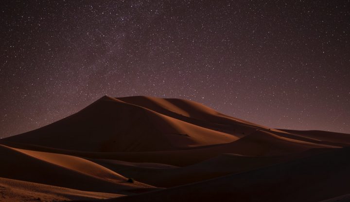 https://www.pexels.com/photo/desert-during-nighttime-847402/