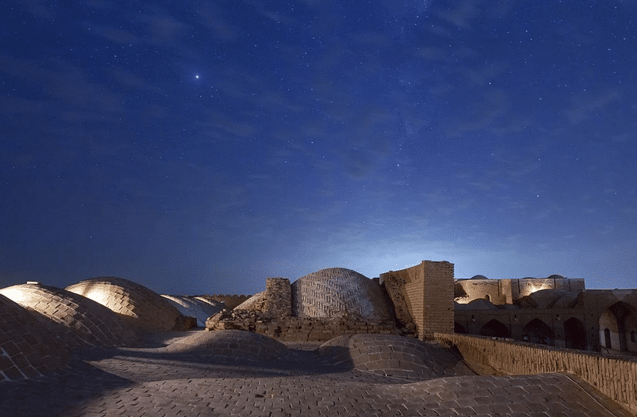 Orientalische Träume Vaninight & Verticaloud von Hermetica Paris