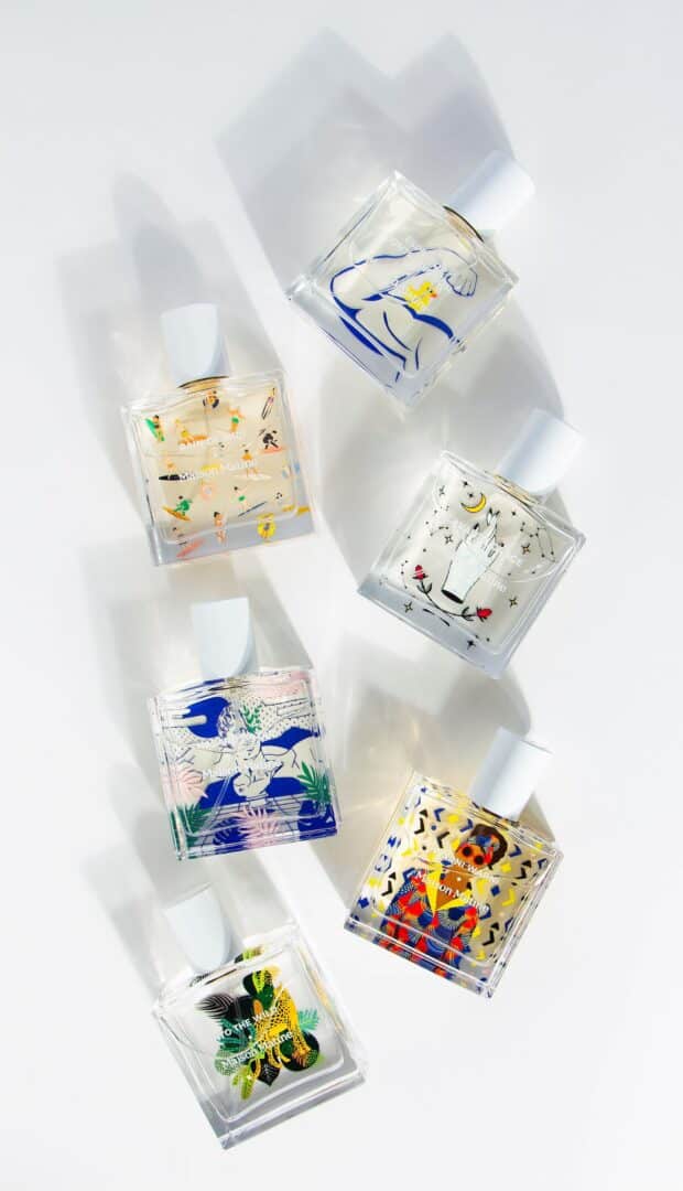 Flakons der Maison Matine Origine Collection, sechs Eaux de Parfum mit bunten Illustrationen: Into the Wild, Warni Warni, Hasard Bazar, Esprit de Contradiction, Bain de Midi und Avant l’Orage.